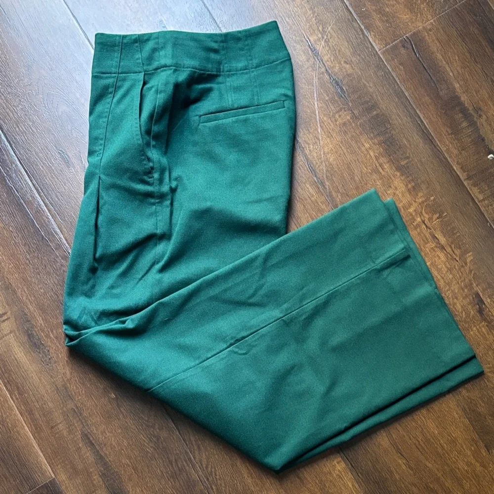Banana Republic High Waisted Forest Green Women's Dress Pants pleated - Picture 1 of 8